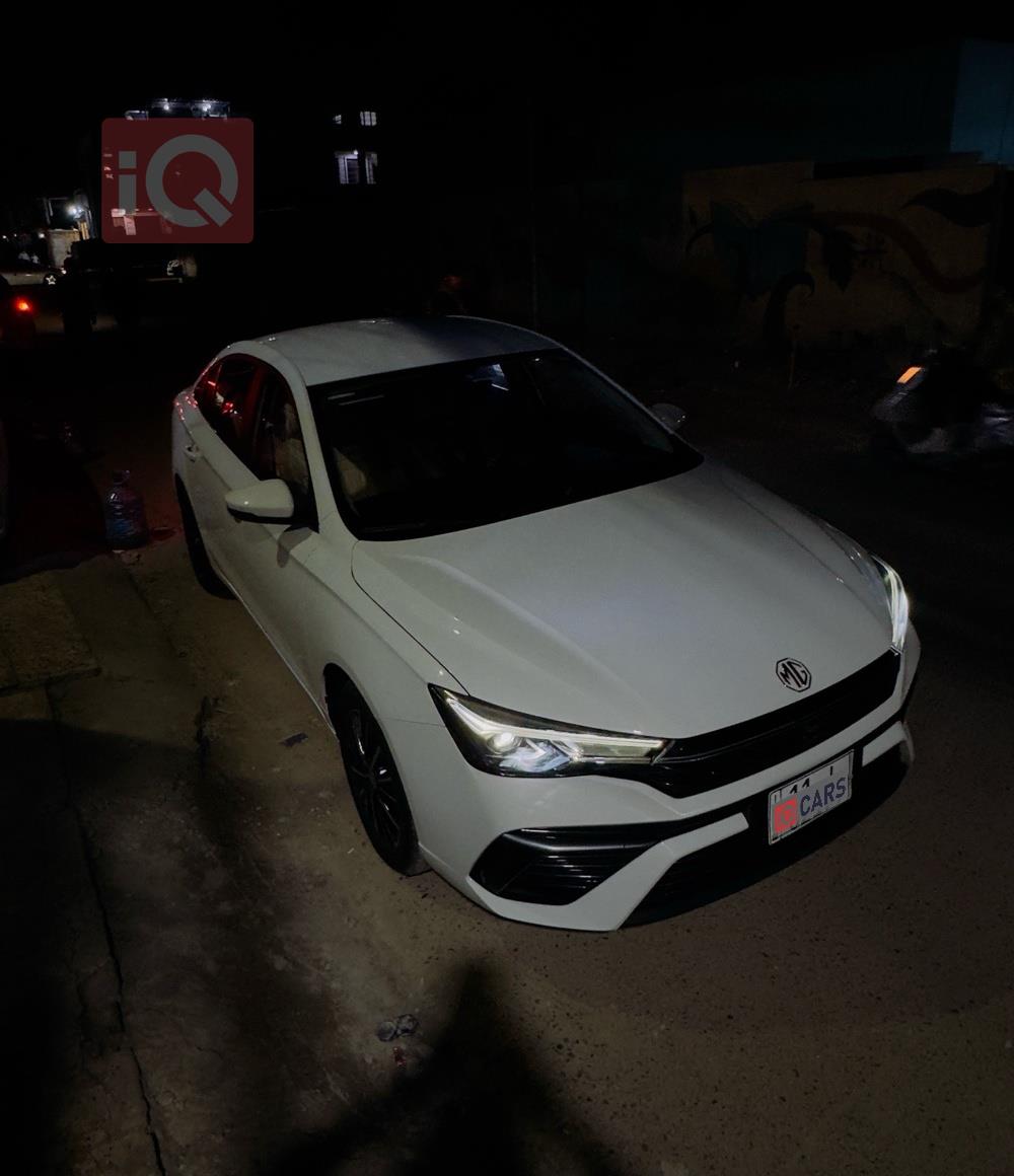 MG 5 Plus